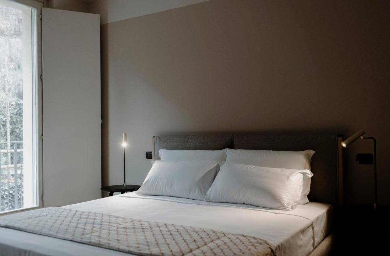 Parco Reala // Rural - Luxury - Rooms Corneliano d'Alba Bagian luar foto