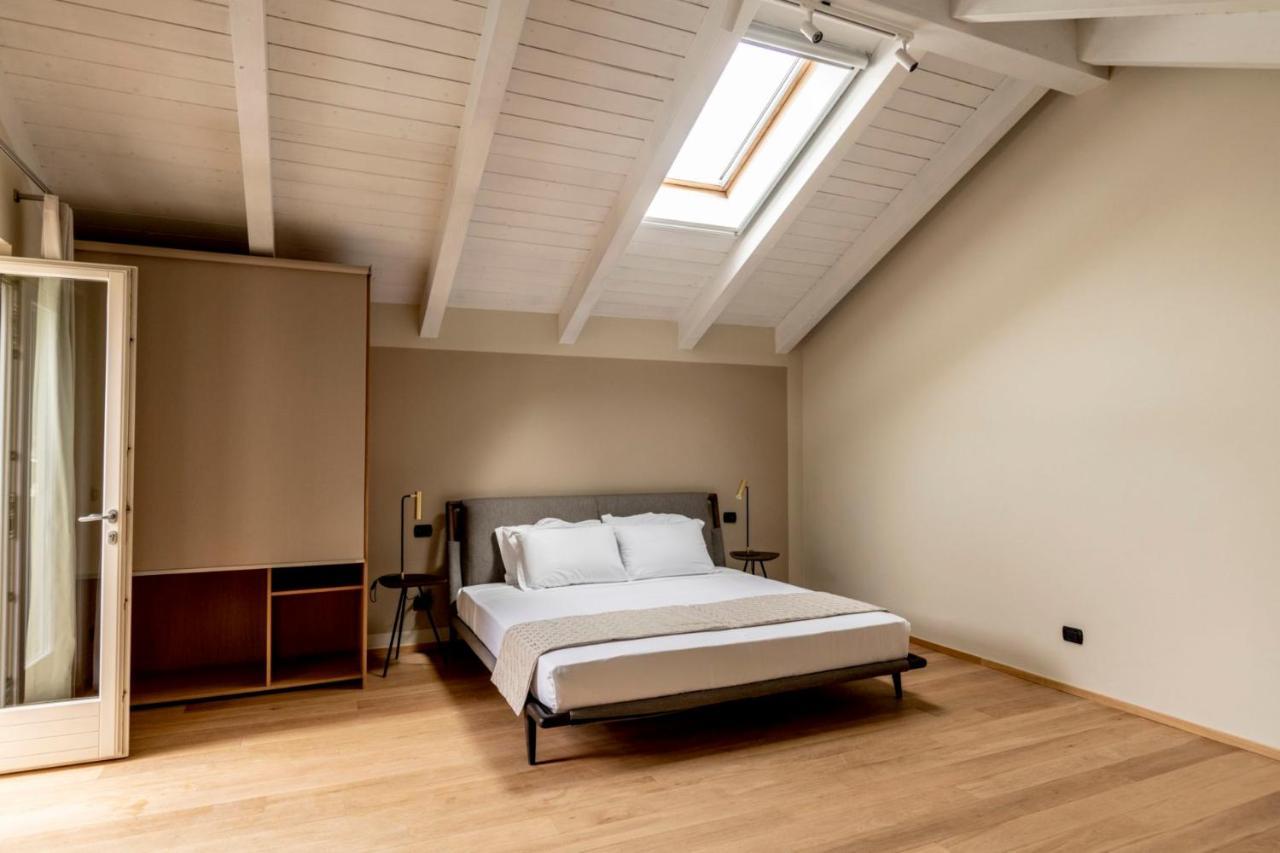 Parco Reala // Rural - Luxury - Rooms Corneliano d'Alba Bagian luar foto